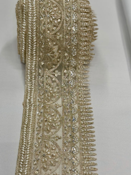 Golden festive lace trim