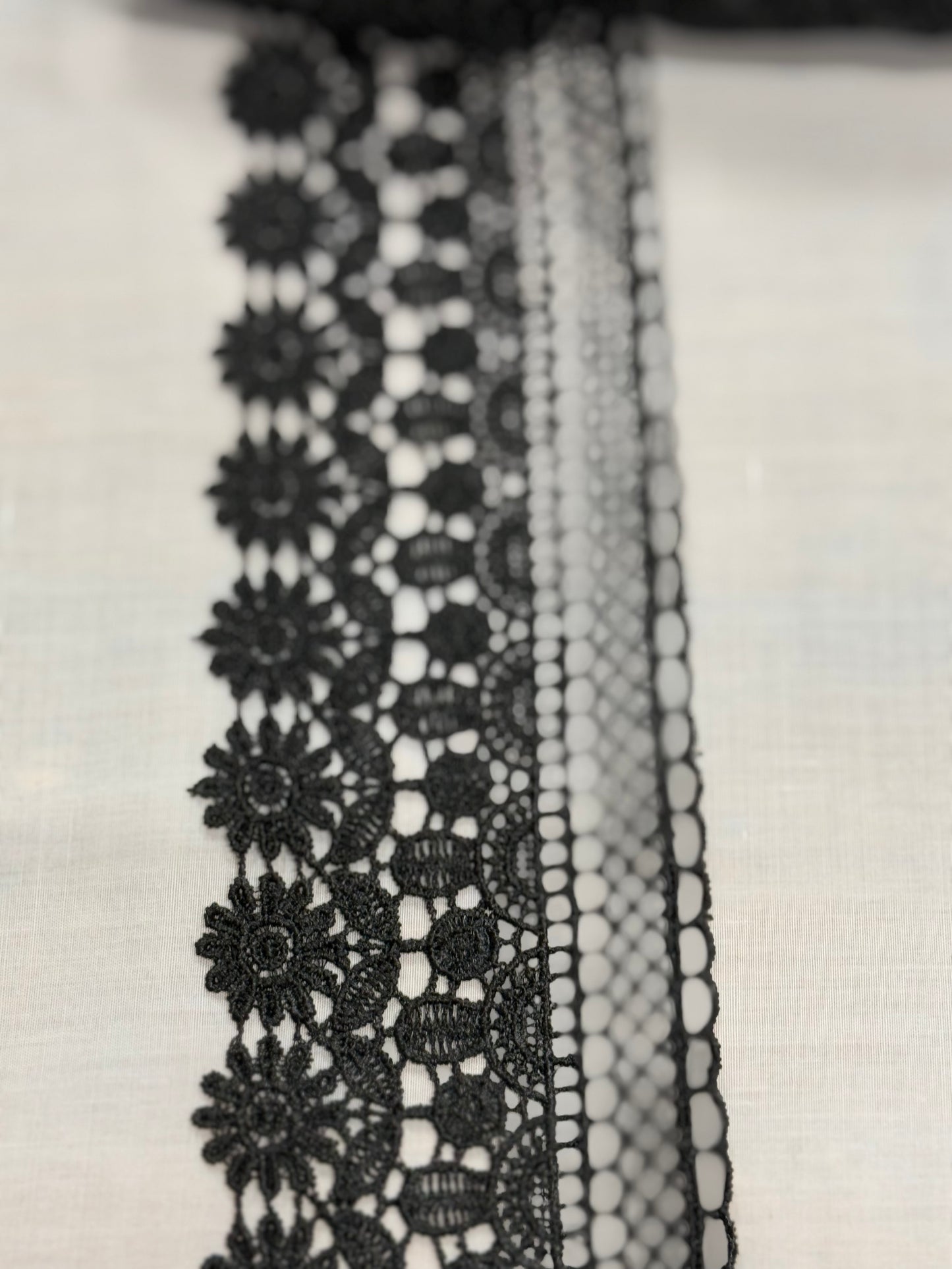 Black flora crochet lace trim